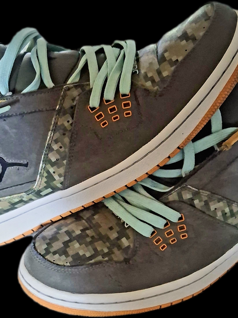 Jordan MENS 10.5 PREOWNED DIGI CAMO 2012 RELEASE